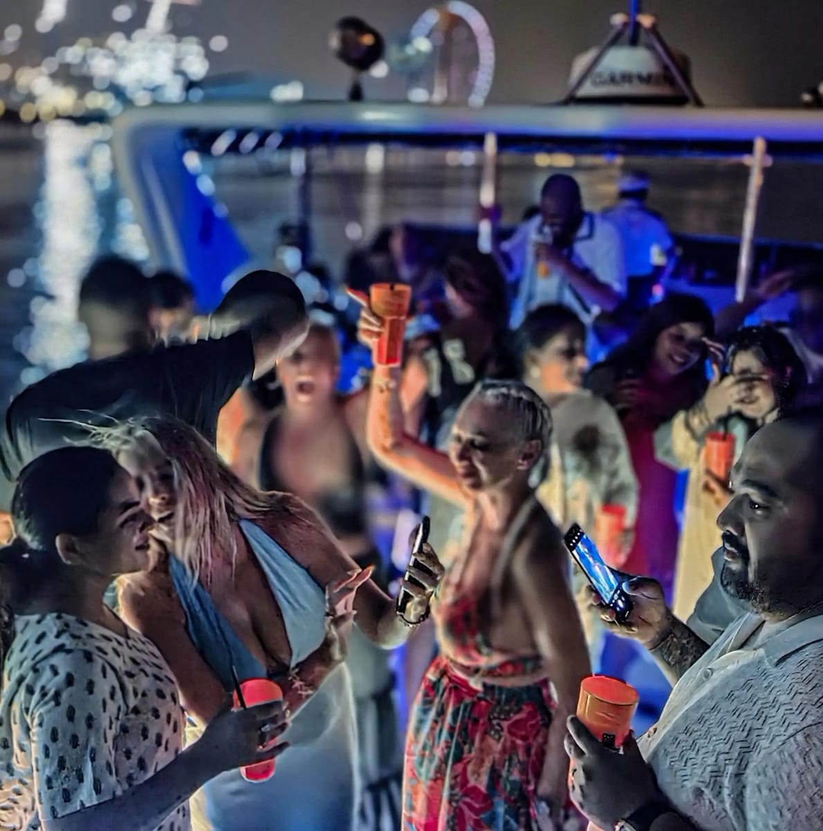 Dubai : Super Yacht Party Unlock Dubai’s Hottest Nightlife: Exclusive 21+