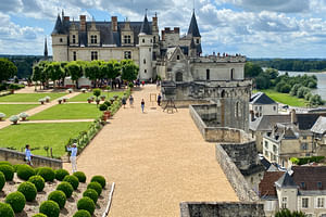 3-day Private Loire Castles Trip with 2 Wine tastings from Paris.