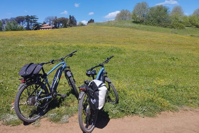 E-Bike tour in the Caffarella Valley with Cheese Tasting