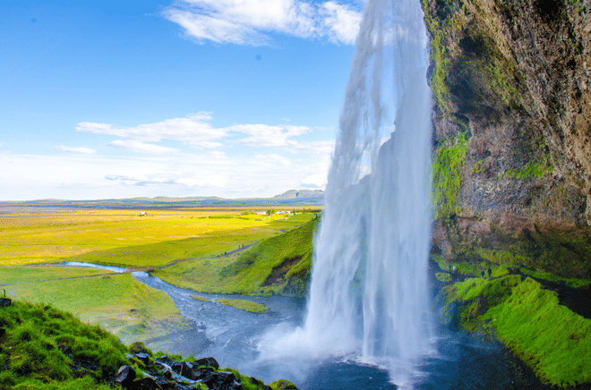 Private South Coast Waterfalls, Beach and Glacier Tour from Reykjavik