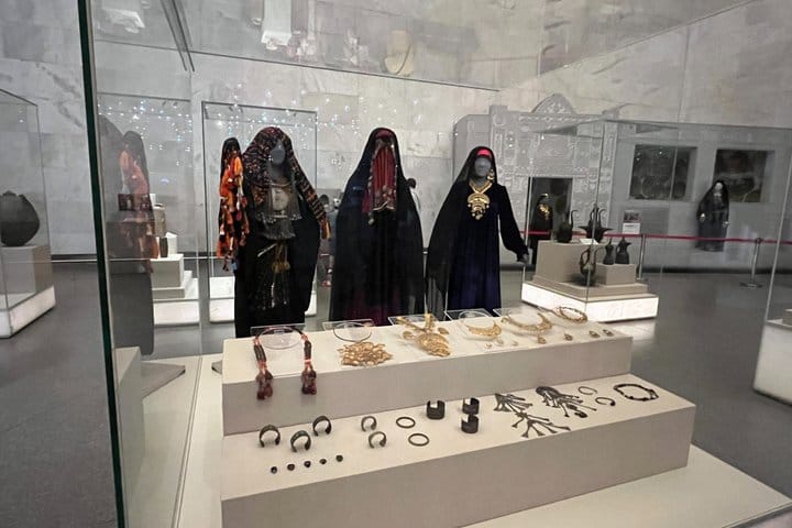 Royal Mummies Museum, Citadel and Khan El Khalili Tour.