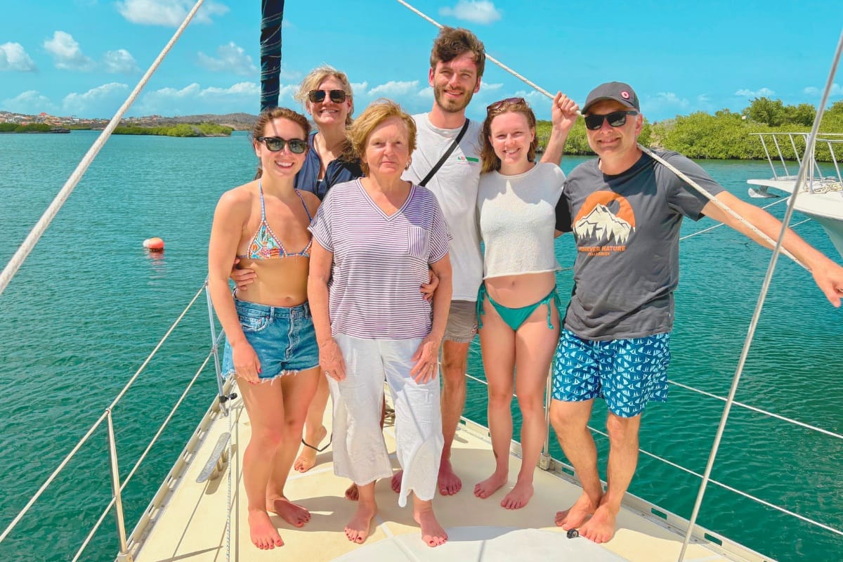 Family enjoying Maxie Sailing in Curacao