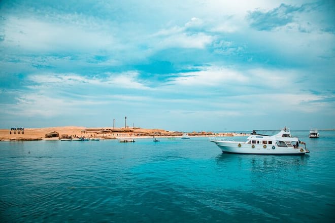 Hula Hula Island Snorkeling Sea Trip Full Day &amp; Lunch - Hurghada