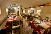 Exclusive Enogastronomy Tour Wine and food tasting 4