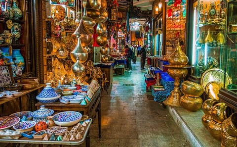 Private Cultural Tour of Historic Old Cairo and Giza
