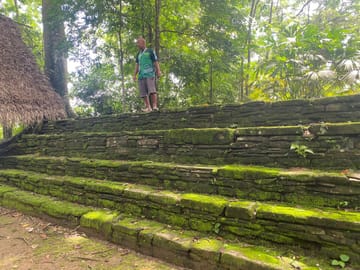 Discover Maya ruins Belize