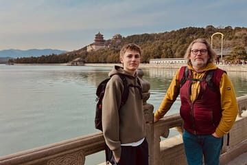 Private Day Tour of Lakeside Great Wall and Summer Palace in Beijing