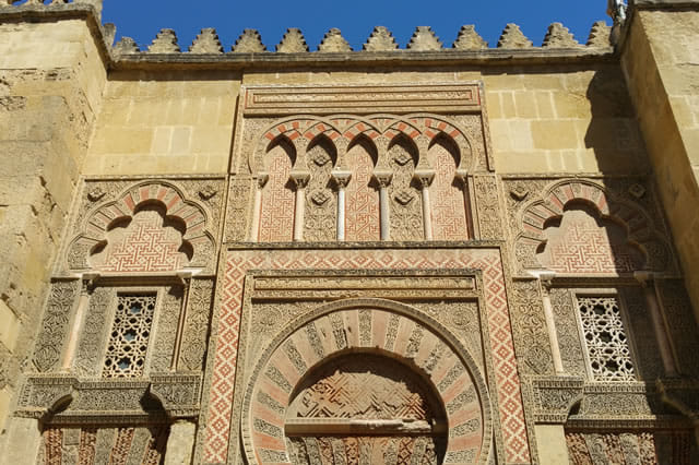 Mosque and Jewish Quarter Tour in Cordoba photo 6