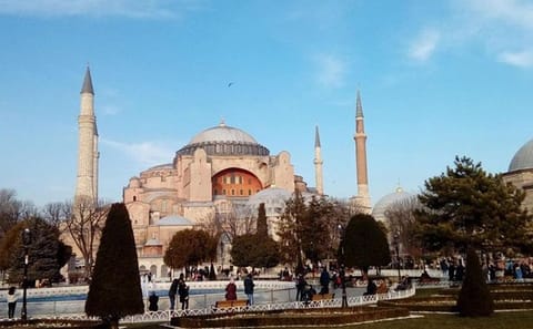 Istanbul Old City Full-Day Guided Tour of Historic Landmarks