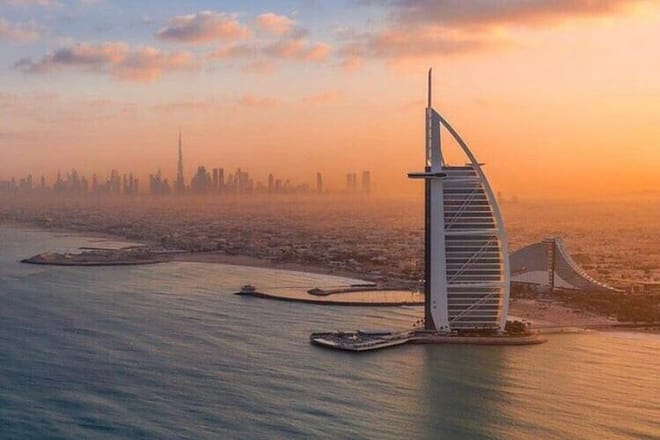 Dubai by Night: Private City Tour with Dubai Fountain Show 4