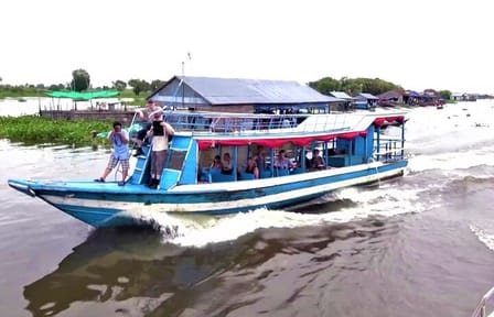 Private Boat Tour from Battambang to Siem Reap on Tonle Sap Lake
