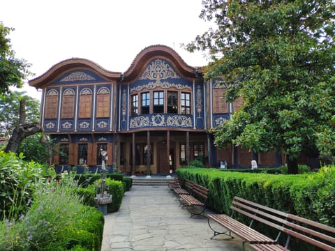 Pokémon GO Private Tour of Plovdiv