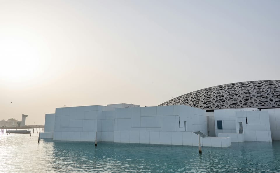 Abu Dhabi City Tour from Dubai with Louvre Museum Visit