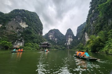 1 Day Luxury Tour in Bai Dinh, Trang An and Mua Cave from Hanoi