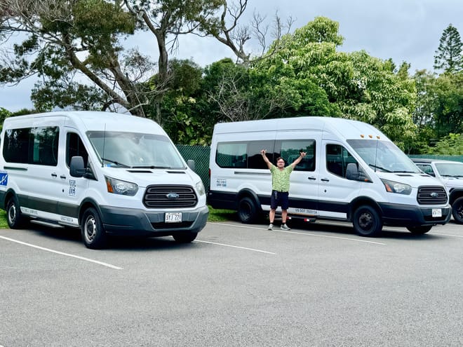 Customized tours ( personalized assistance )