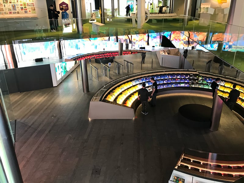 Dentro do Museu da FIFA, em Zurique.