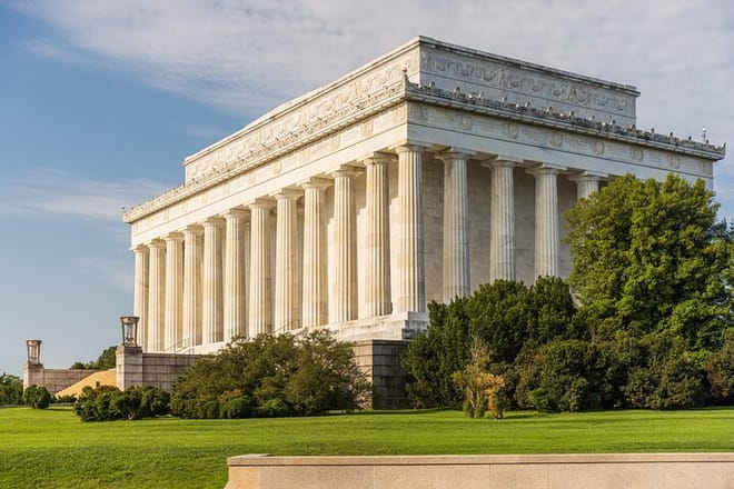 Experience Washington DC’s Iconic Sights from New York