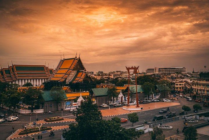 Private Tour of Grand Palace, Emerald Buddha & Wat Pho from Laem Chabang