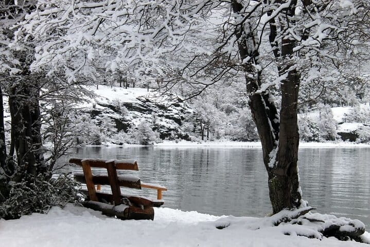 Roca Lake in winter