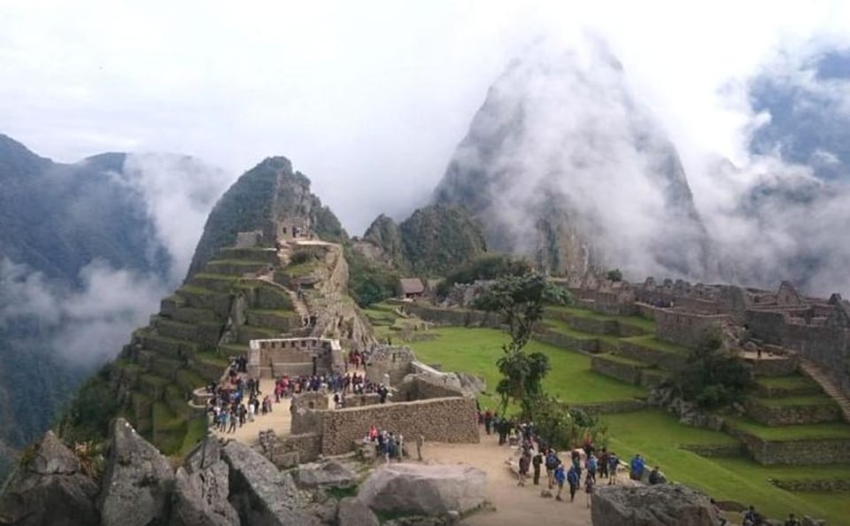 Cusco Sacred Valley and Machupicchu 4 Days