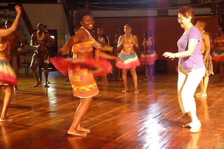 Nairobi Museum Snake Park Giraffe Center and Beads Center Tour