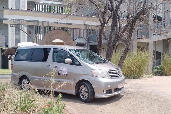 Kasane Airport Transfers to Victoria Falls  4