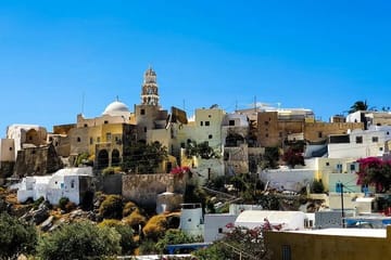 Private Tour of Santorini's Venetian Castles and History