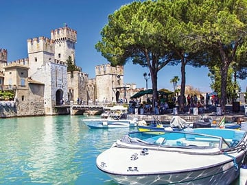 Private Lake Garda & Sirmione Full-Day Tour from Florence