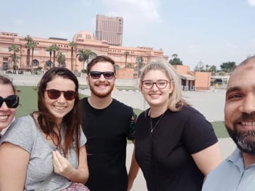 Private Tour of Great Pyramids, Sphinx & Egyptian Museum in Cairo