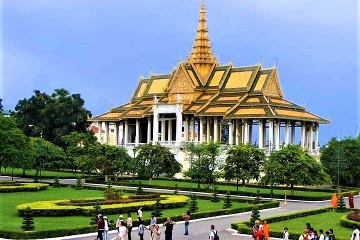 Koh Dach Silk Island and Phnom Penh Full Day Private Tour 10