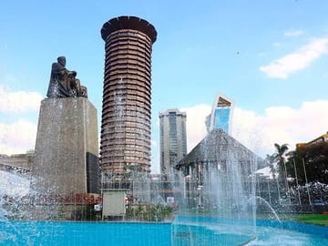 Nairobi Museum Snake Park Giraffe Center and Beads Center Tour