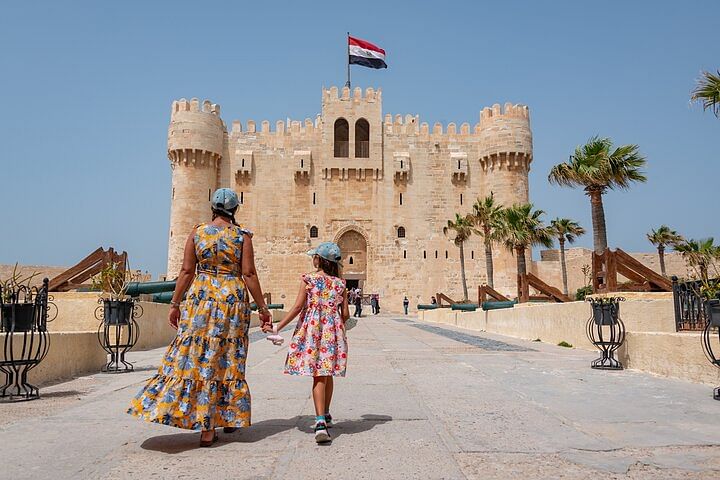 Explore Historical Alexandria: Roman Theater, Catacombs & Library Tour