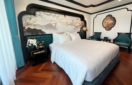 6 Star Ha Long Bay 2 Day 1 Night Cruise with Catherine Cruises