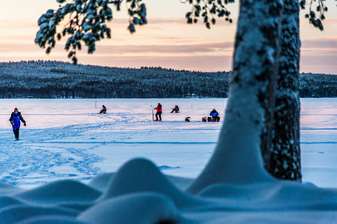 Full Day Snowmobile Driving with Ice Fishing in Saariselka - Saariselkä 5