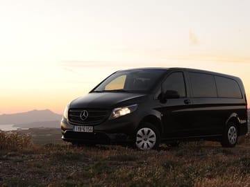 Private Direct Transfer from Santorini Airport to Your Destination