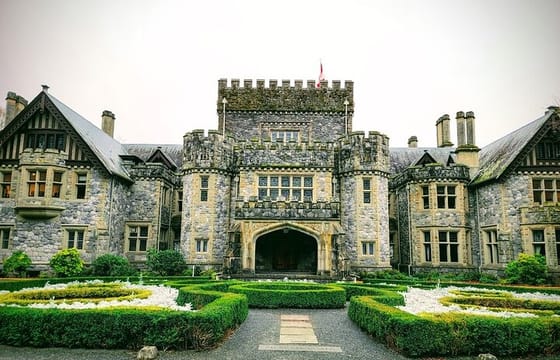 3-Day Vancouver City Tour Package With Whistler and Victoria Optional Private