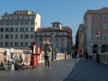 Professional Photoshoot Experience at Piazza Navona in Rome