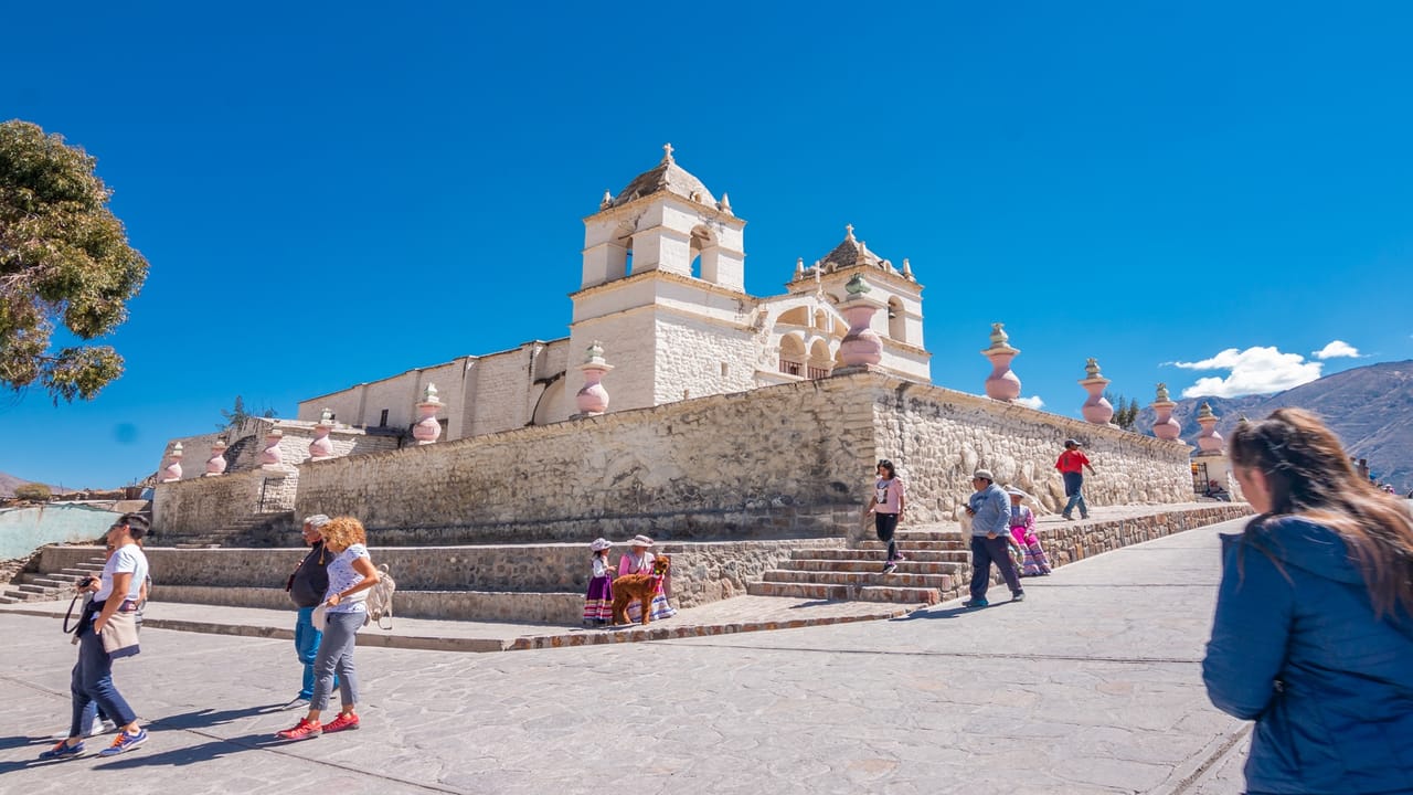4-day Essential Arequipa and Colca Canyon Tour Package 8