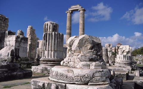Ancient Cities Tour: Priene, Miletos, and Didyma from Kusadasi