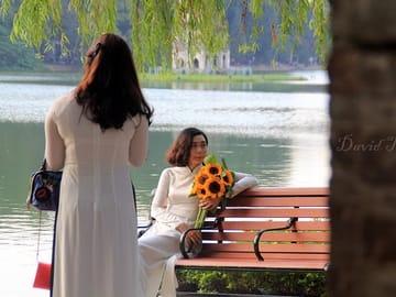 Hoan Kiem lake