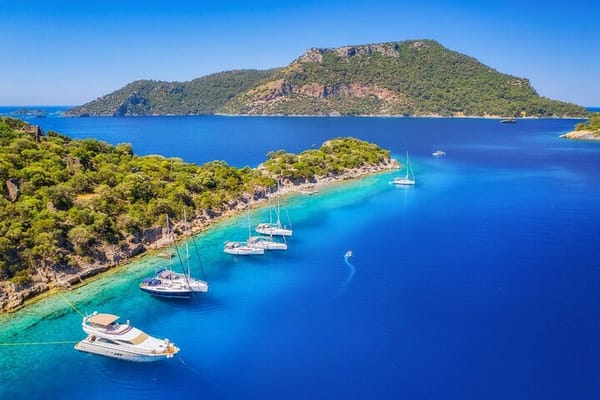 Fethiye 12 Islands Boat Tour with Lunch and Transfers