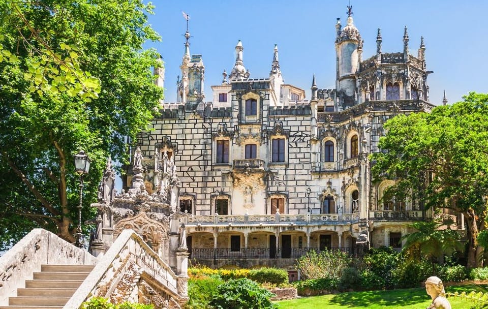 Small Group Tour of Sintra and Quinta da Regaleira from Lisbon
