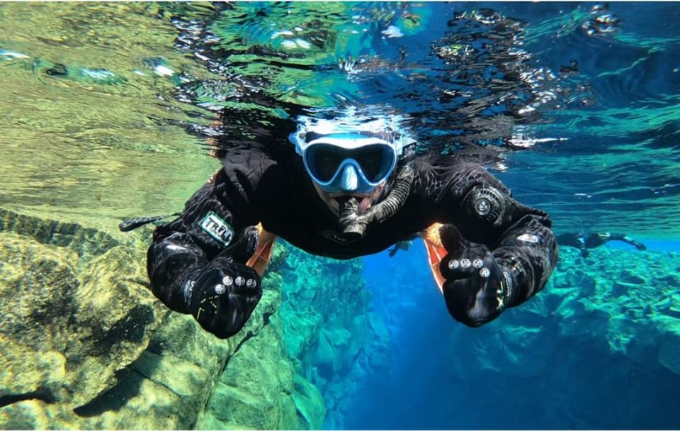 Private Golden Circle Tour with Silfra Snorkeling in Reykjavík