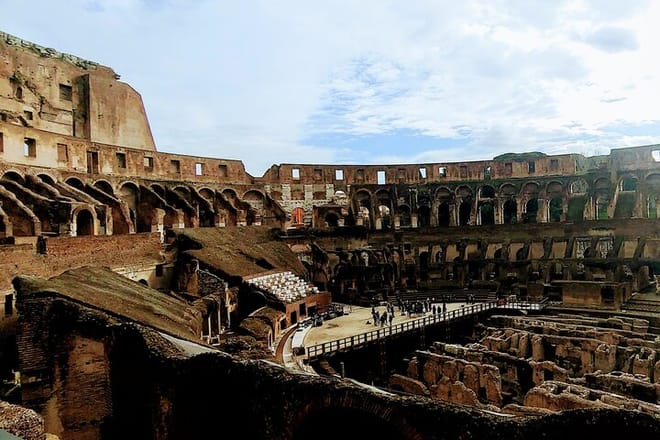 Colosseum Express Skip-The-Line Guided Tour 4