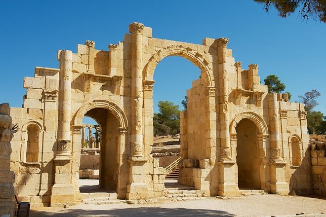 Private Full Day Jerash and Amman City Sightseeing Tour photo 2