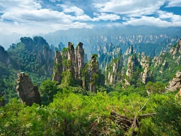 Zhangjiajie: Avatar Floating Mountain 2-day private tour