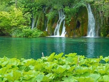 Day Trip to Plitvice Lakes National Park from Split