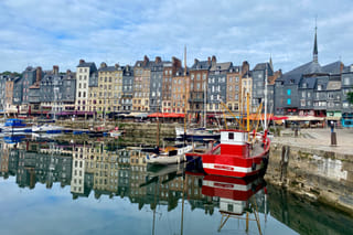Private Normandy Rouen, Honfleur, Etretat Day trip from Paris.