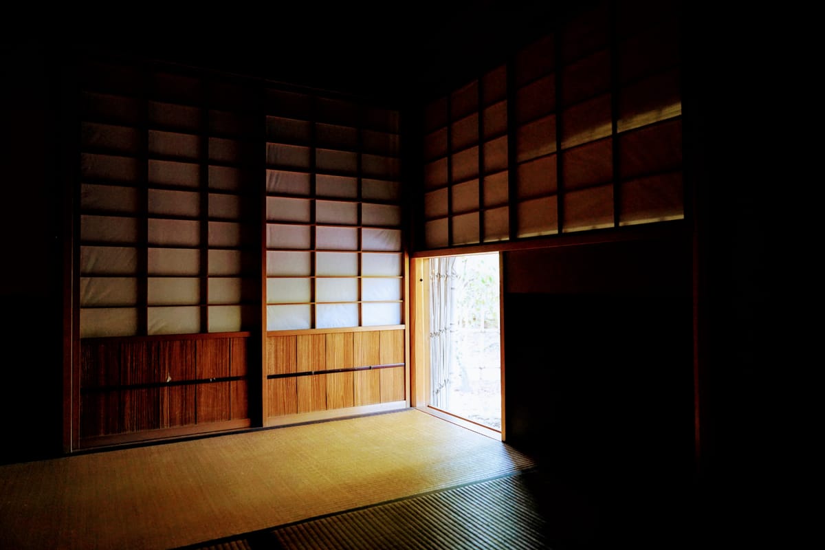 The nigiri-guchi, embodies the spiritual principle that all are equal within the tea room, while also serving to demarcate the secular world