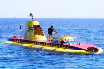 Semi-Submarine and Snorkeling Tour in Hurghada, Egypt